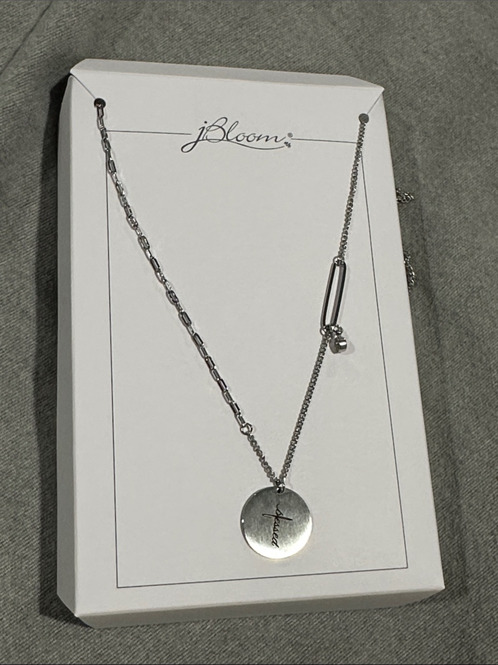 bloom Silver Round Signature Pendant Necklace - Polished Silver